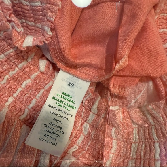 EUC Aerie Linen Blend High Waisted Short - Picture 2 of 6